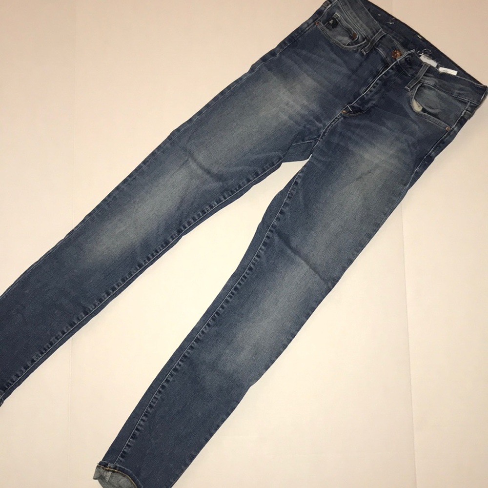 Skinny stretch high waisted jeans